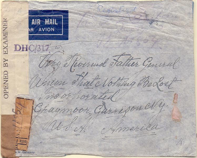 1194 f.jpg -     Lote:    1194 (frente)            Índia       Descrição:         1938 &mdash; Império Colonial Português. Sobrescrito circulado registado de Margão (14.08.44) para os EUA (09.09.44) com trânsito por Nova Goa (15.08.44) com selo de 3T CE357 e tira de 3 selos de 7 &frac12; T CE CA6. Censurada e registo manuscrito de Margão.        Carta       Valor Base:     &euro; 30,00     Valor Venda:     Retirado     
